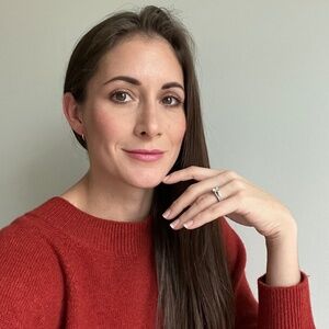 Meet your Posher, Thea